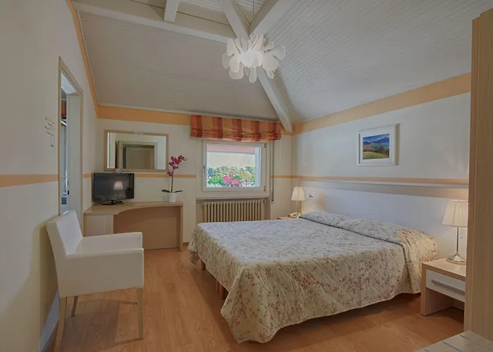 Europa - Hotel 3*